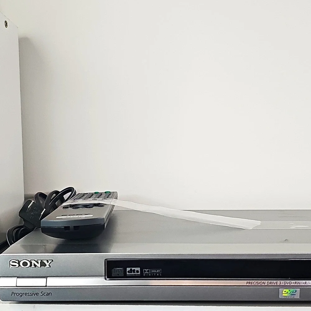Sony DVP-NS575P DVD Player Silver Progressive Scan DTS w/ Remote